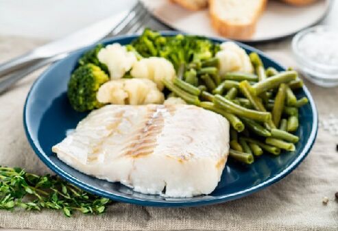 Peixe com vegetais